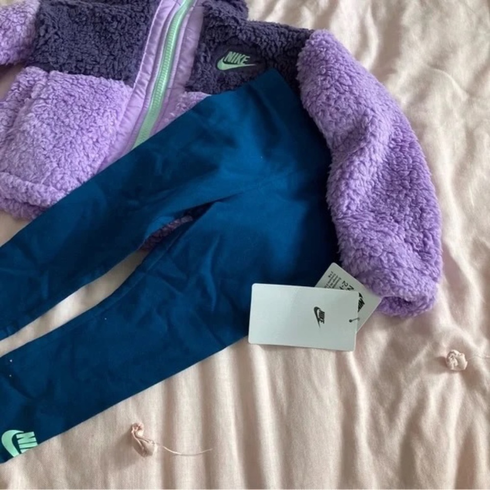 Nike Super Warm Winter Jacker Fluffy Purple leggings set 6247 - Picture 4 of 7